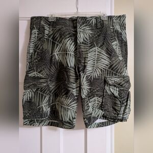 Goodfellow & Co Cargo Shorts 38